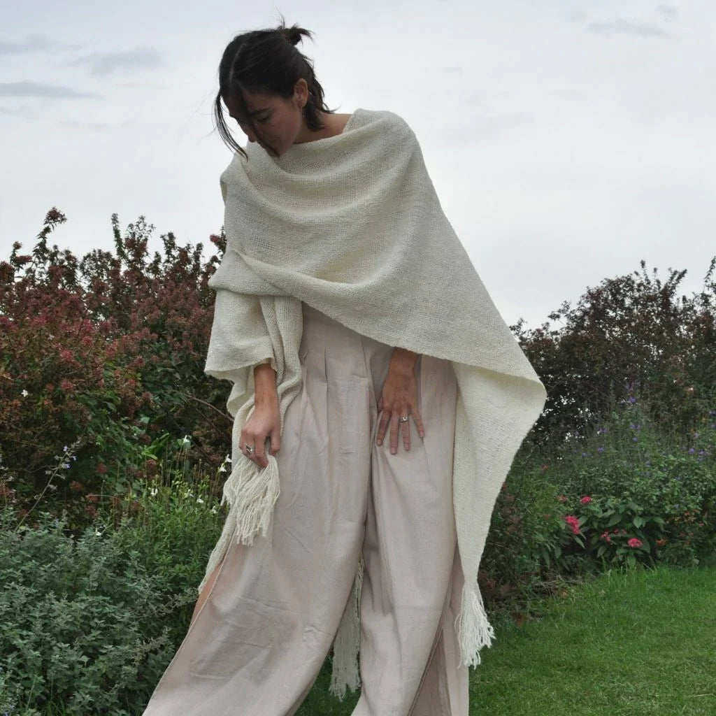 Ruana Irupé – Natural (Crudo)